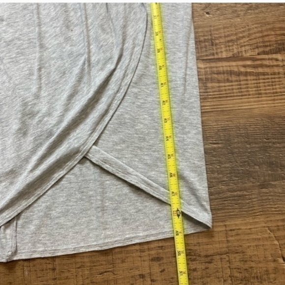 Alice + Olivia AIR Stacey Benger drapped gray midi dress small - Picture 5 of 5